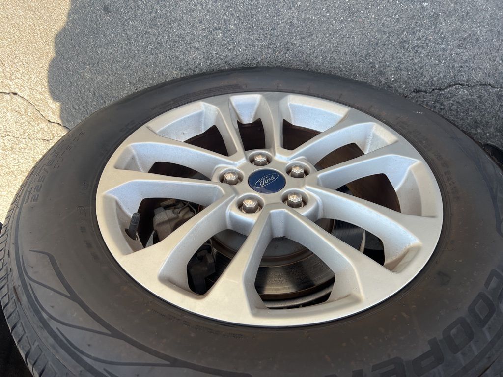 2021 Ford Escape SE photo 42
