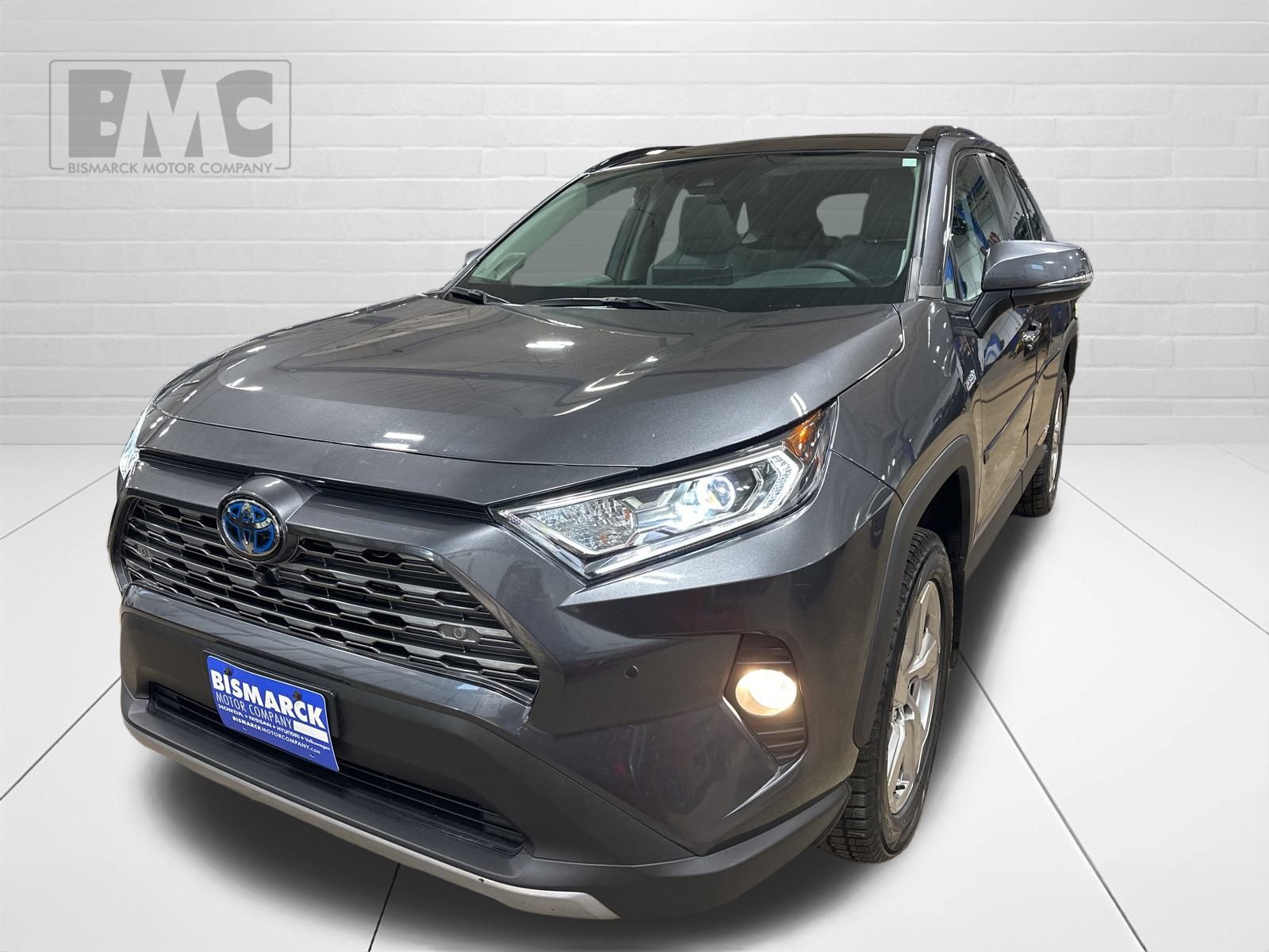 2021 Toyota RAV4 Limited's photo