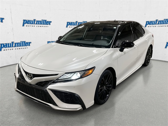 2023 Toyota Camry XSE's photo