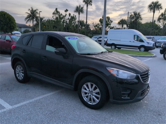 2016 Mazda CX-5 Sport photo 2