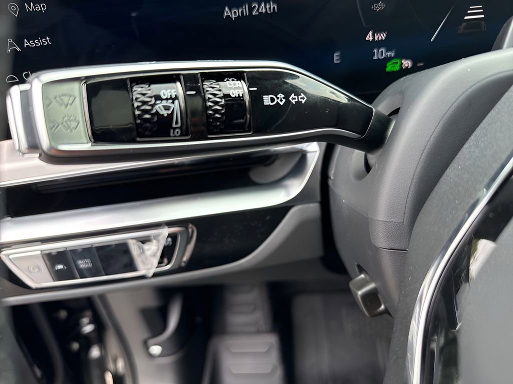 2025 Cadillac Lyriq Sport photo 21