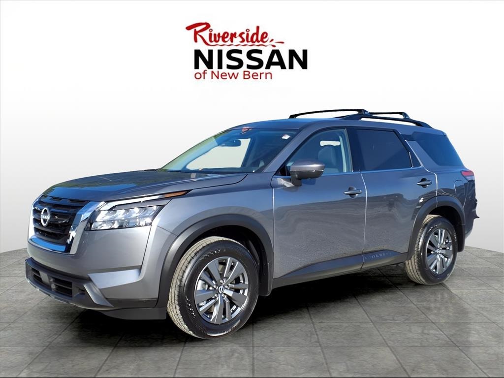 2025 Nissan Pathfinder SV photo 5