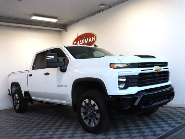 2024 Chevrolet Silverado 2500HD Custom's photo