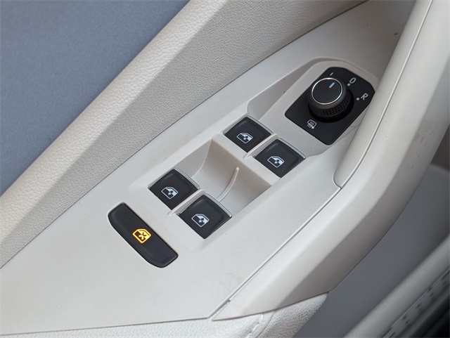 2025 Volkswagen Jetta 1.5T SE photo 18