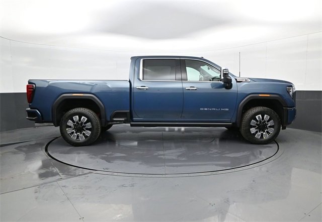 2026 Gmc Sierra 2500 HD Denali photo 2