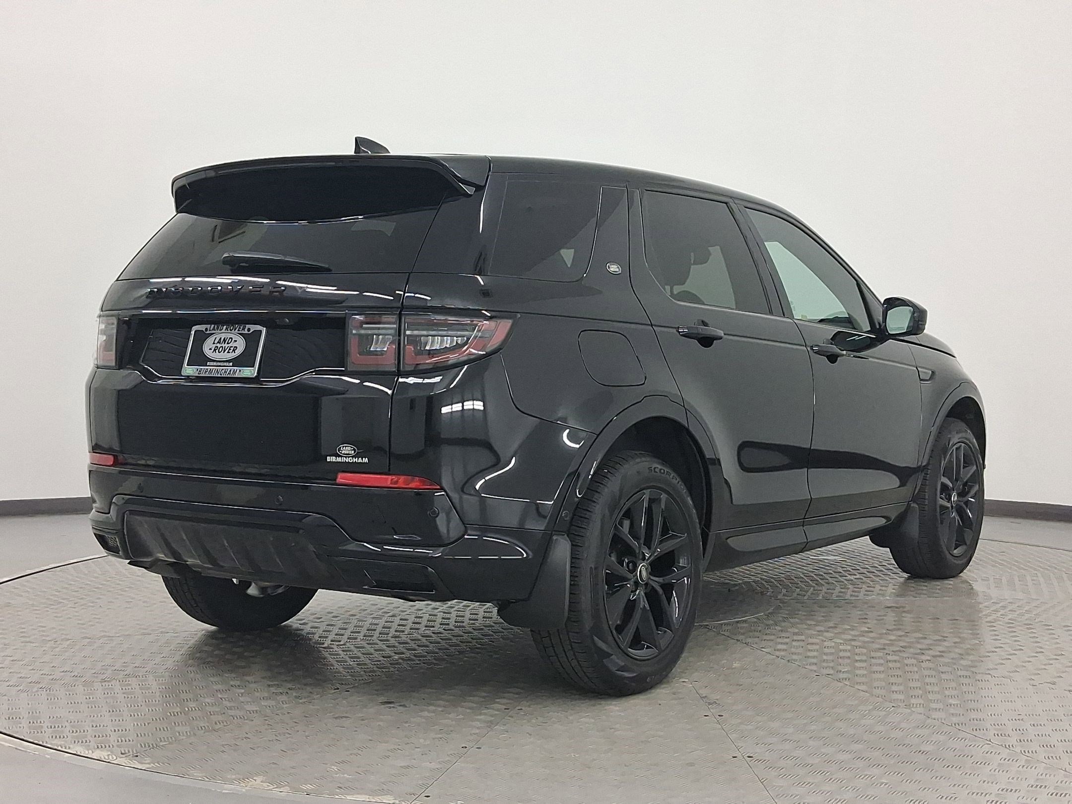 2025 Land Rover Discovery Sport Dynamic SE photo 7