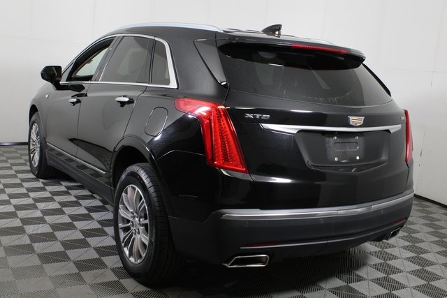 2017 Cadillac XT5 Luxury photo 3
