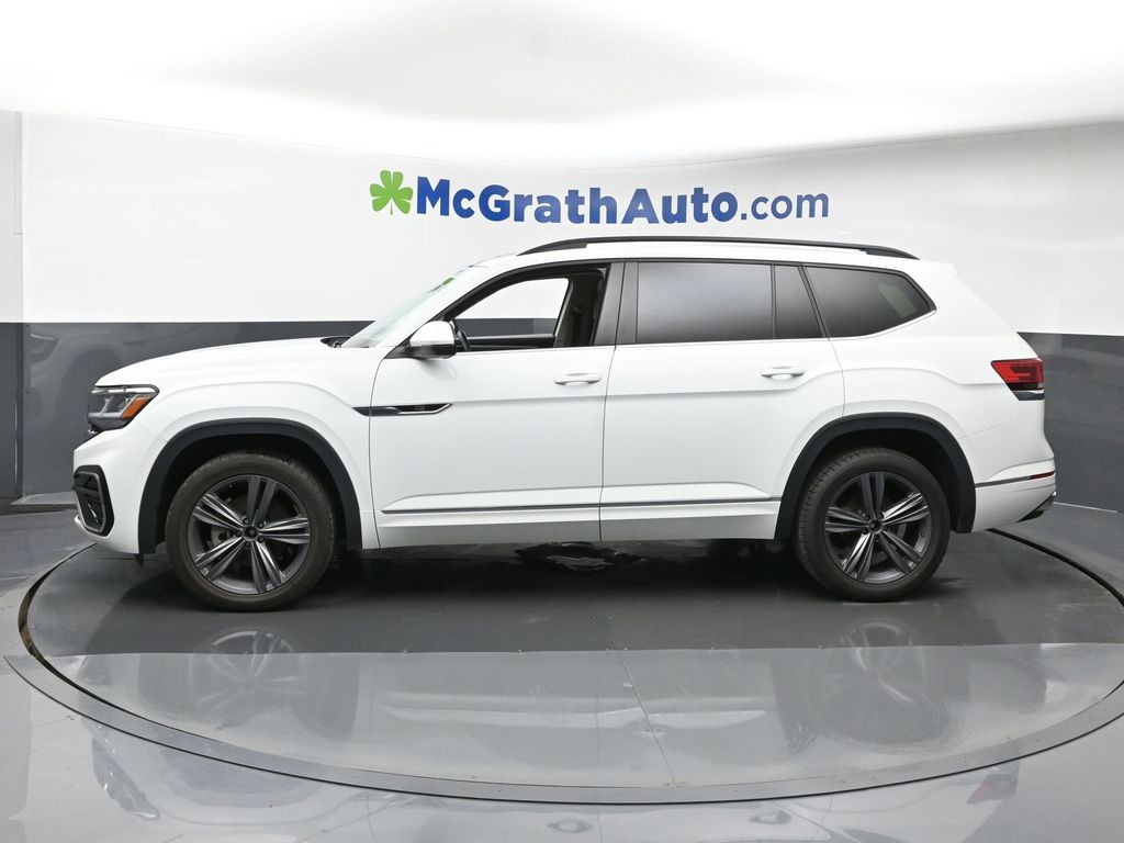 2021 Volkswagen Atlas V6 SE Technology R-Line photo 2
