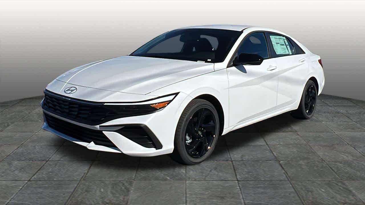 2026 Hyundai Elantra Blue's photo