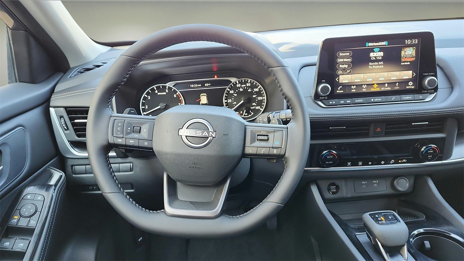 2025 Nissan Rogue SV photo 15