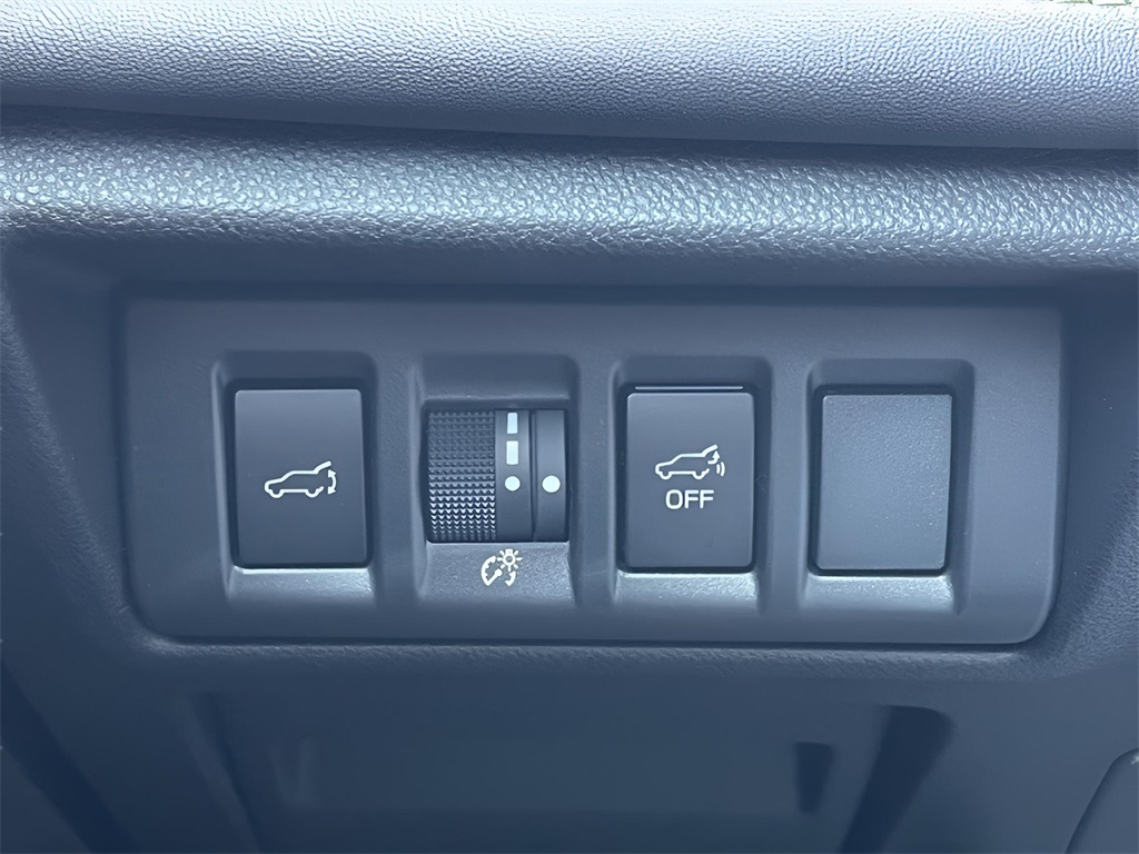 2025 Subaru Outback Onyx Edition photo 17