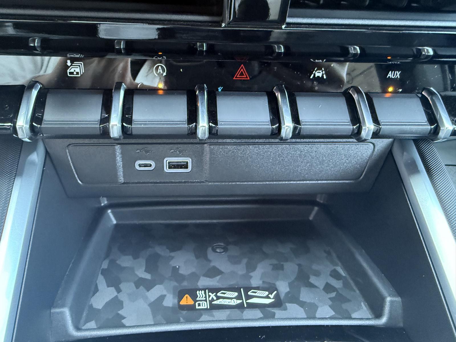 2026 Chevrolet Colorado Z71 photo 18