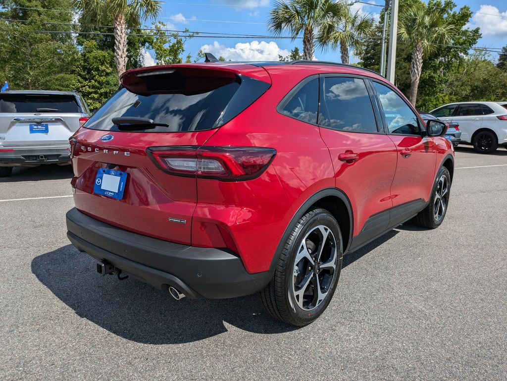 2025 Ford Escape Hybrid ST-Line Select photo 3