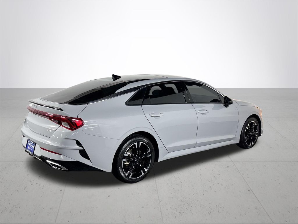 2024 Kia K5 GT-Line photo 6