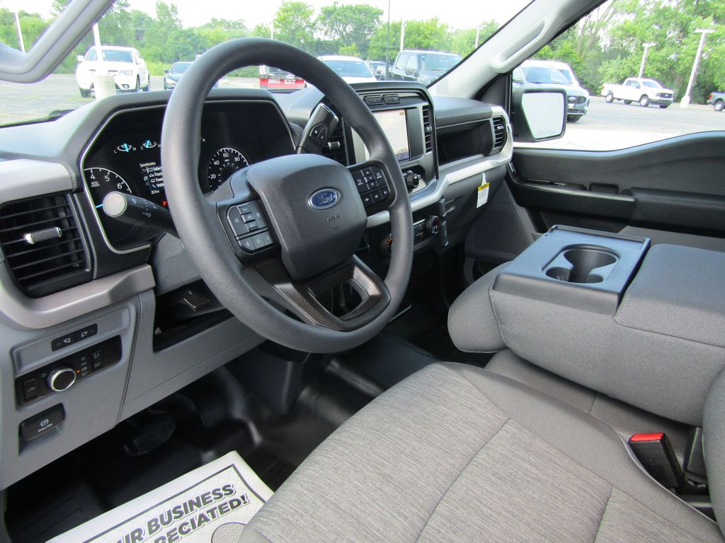 2023 Ford F-150 XL photo 6