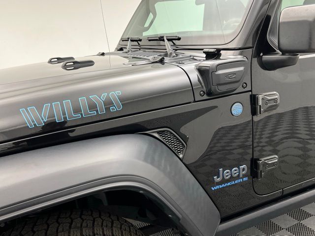 2023 Jeep Wrangler Willys 4xe photo 4