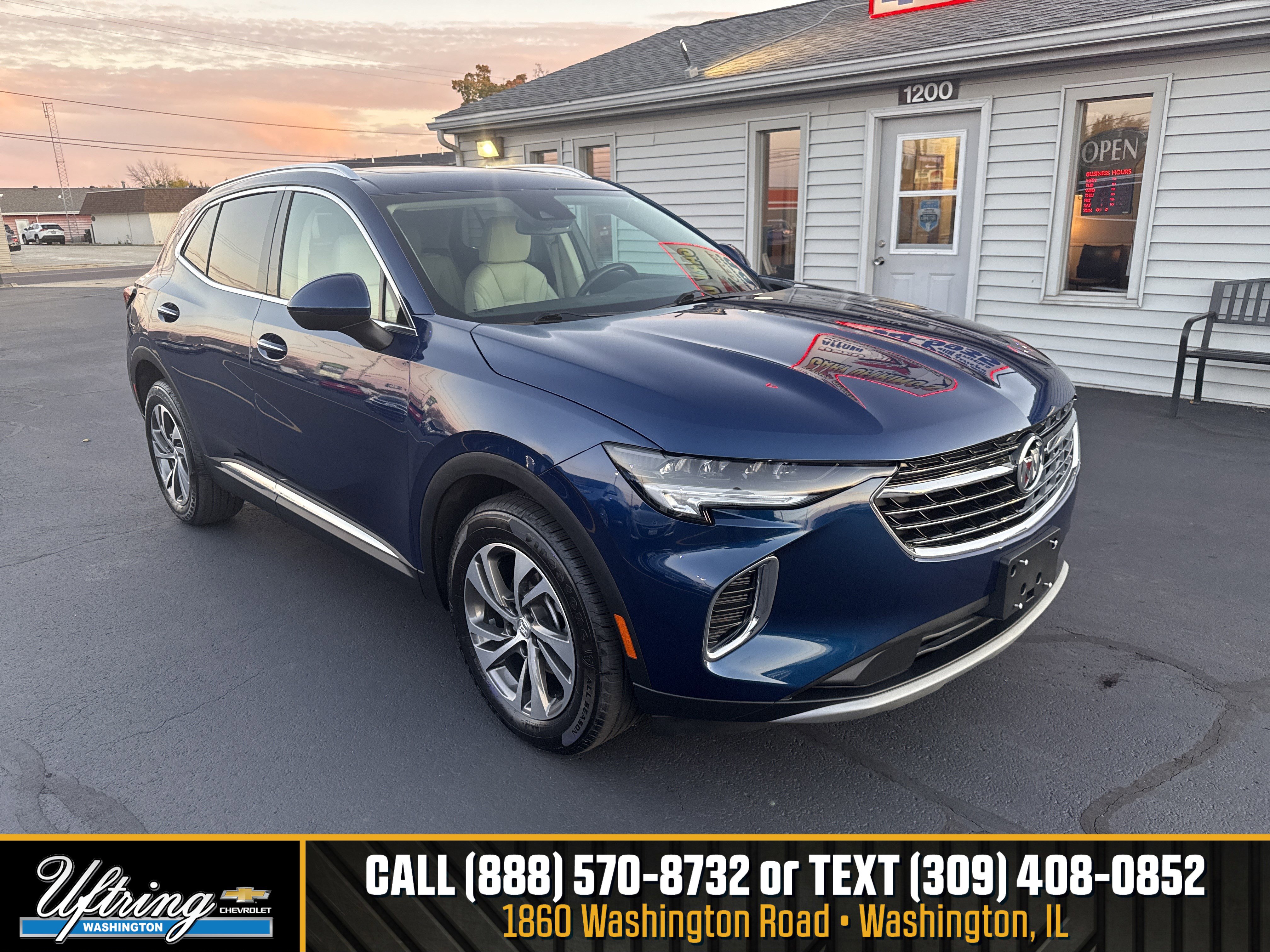 2022 Buick Envision Essence's photo