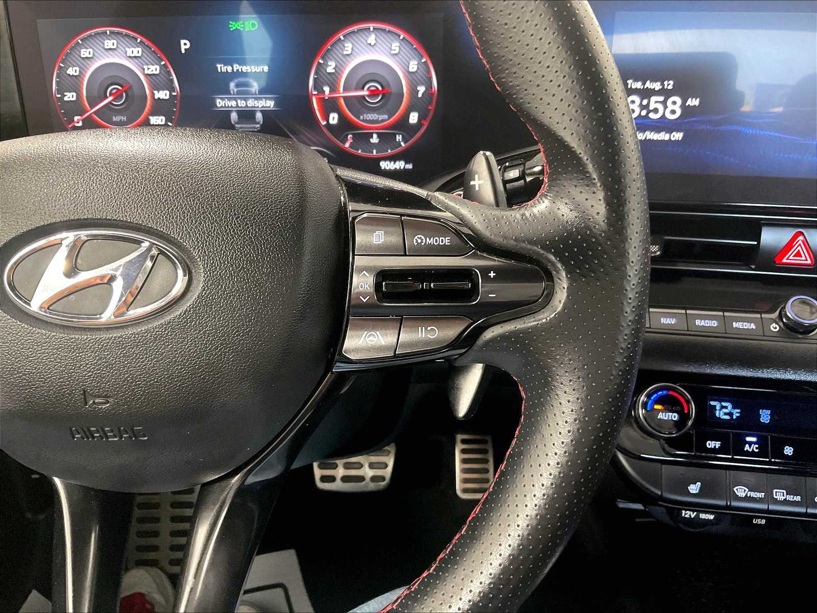 2023 Hyundai Elantra N Line photo 24
