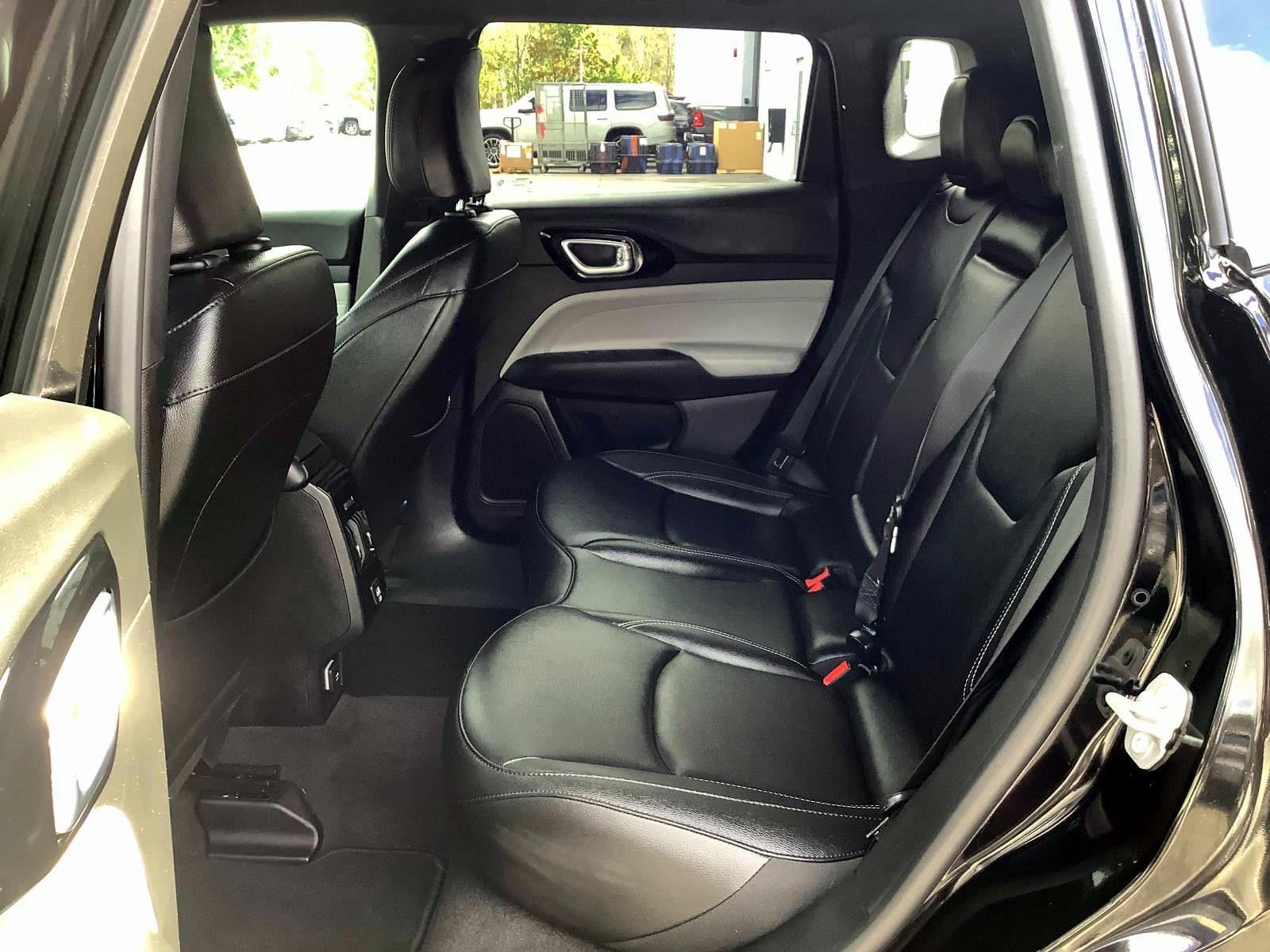 2025 Jeep Compass Limited photo 21