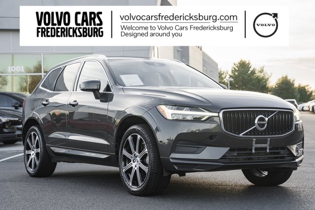 2018 Volvo XC60 Momentum's photo