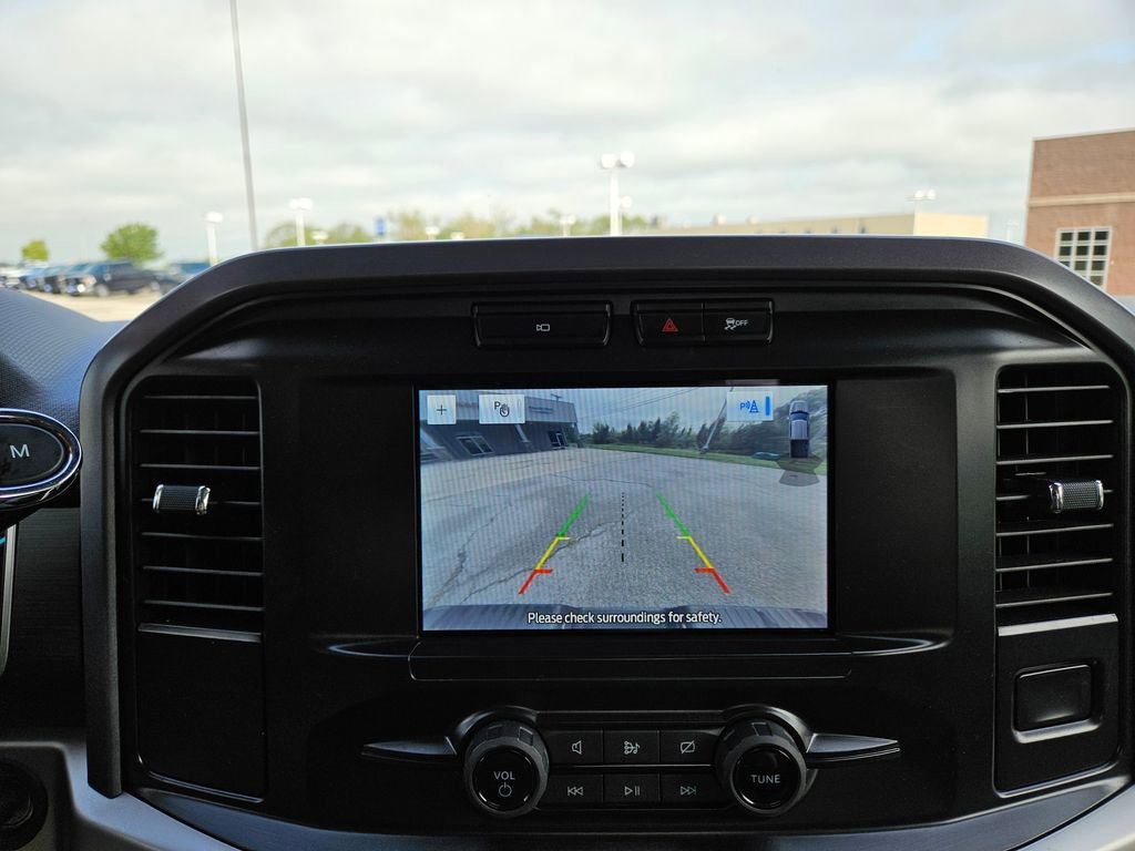 2023 Ford F-150 XLT photo 14