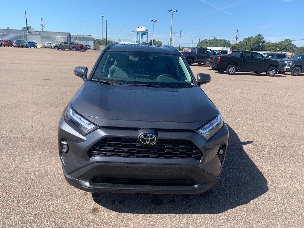 2025 Toyota RAV4 XLE Premium photo 2