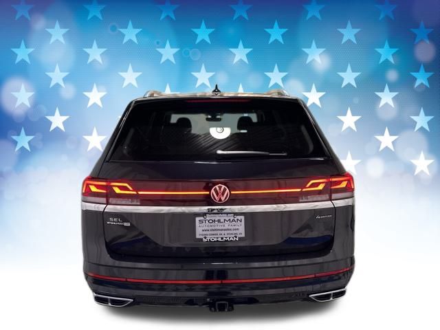 2025 Volkswagen Atlas SEL Premium R-Line photo 2