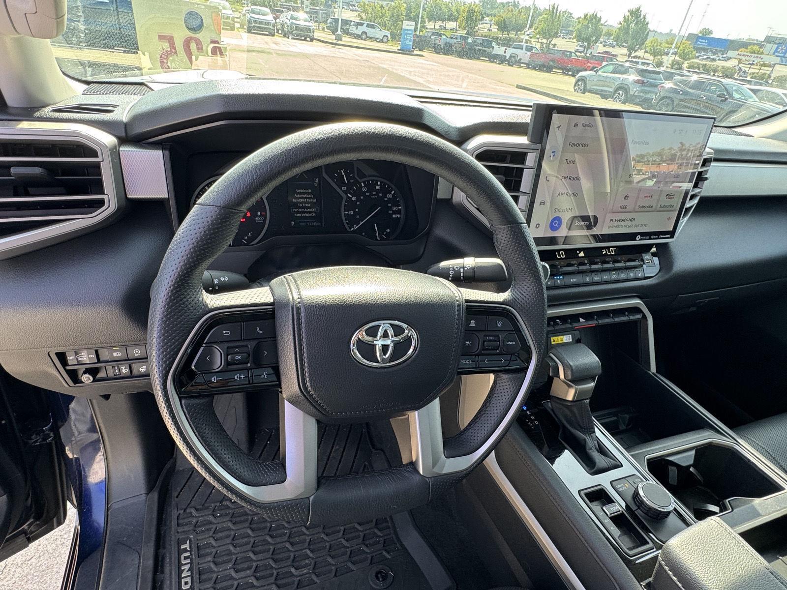 2022 Toyota Tundra Limited photo 3