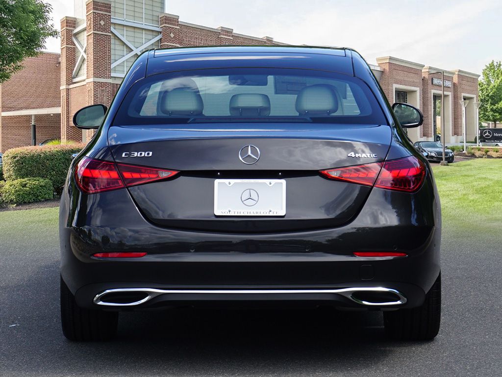 2025 Mercedes Benz C 300 4MATIC photo 4