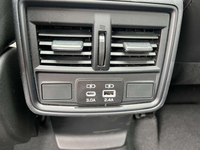 2025 Subaru Forester Premium Base photo 9