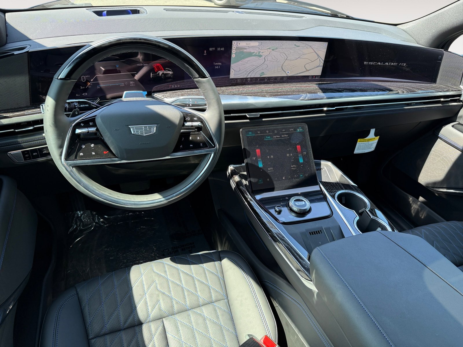2026 Cadillac Escalade IQ Luxury photo 14