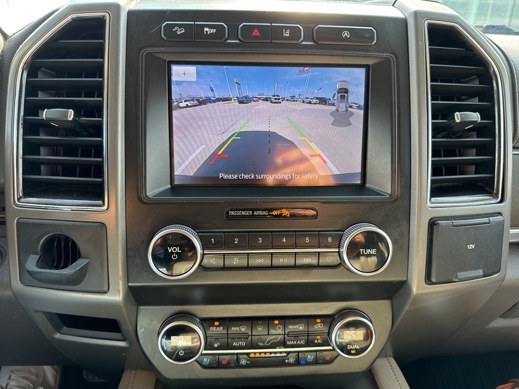 2020 Ford Expedition MAX XLT photo 9