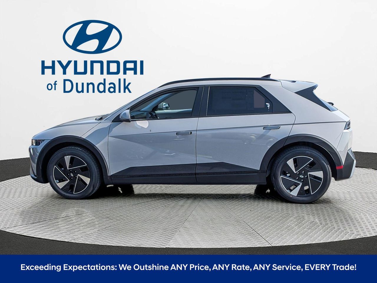2025 Hyundai Ioniq 5 SEL photo 3