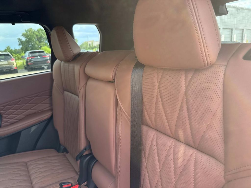 2025 Mitsubishi Outlander SEL GT photo 12