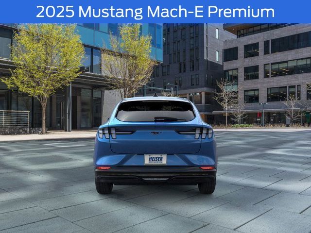2025 Ford Mustang Mach-E Premium photo 4