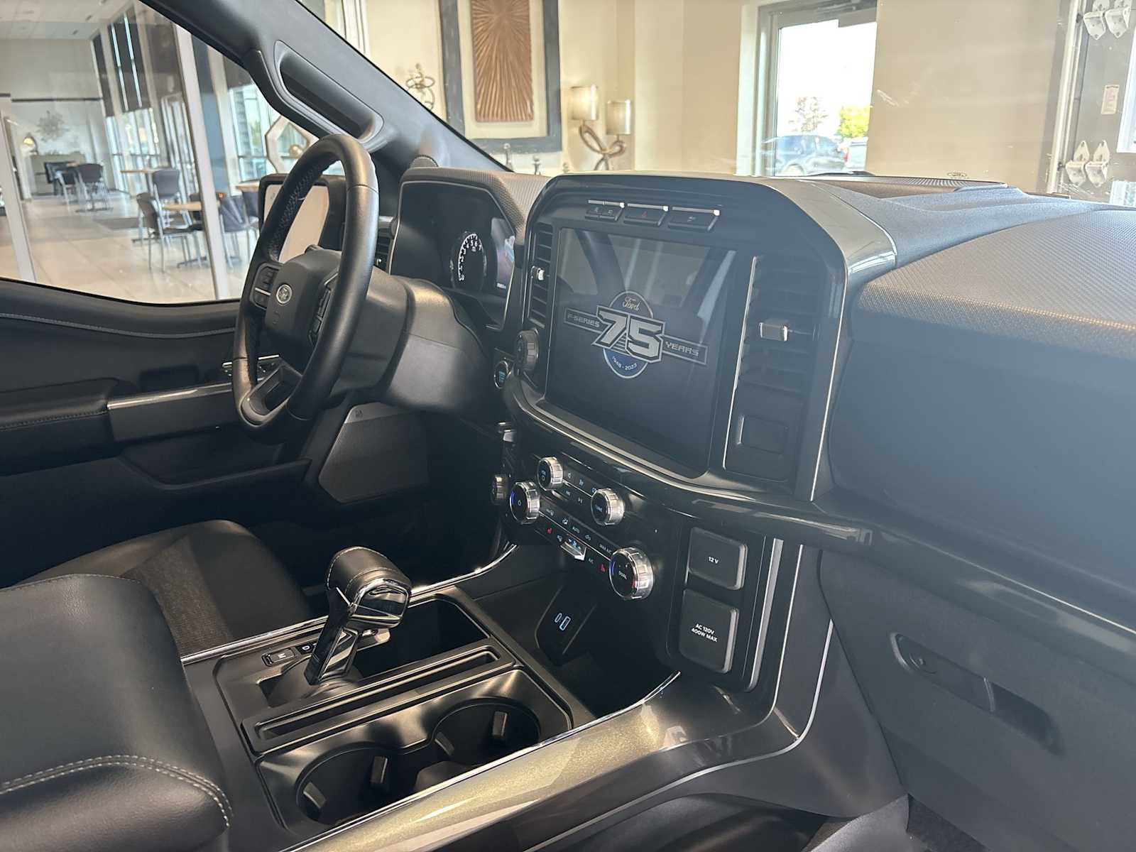 2023 Ford F-150 XLT photo 27