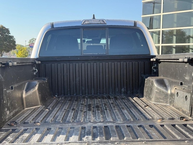 2021 Toyota Tacoma SR photo 9