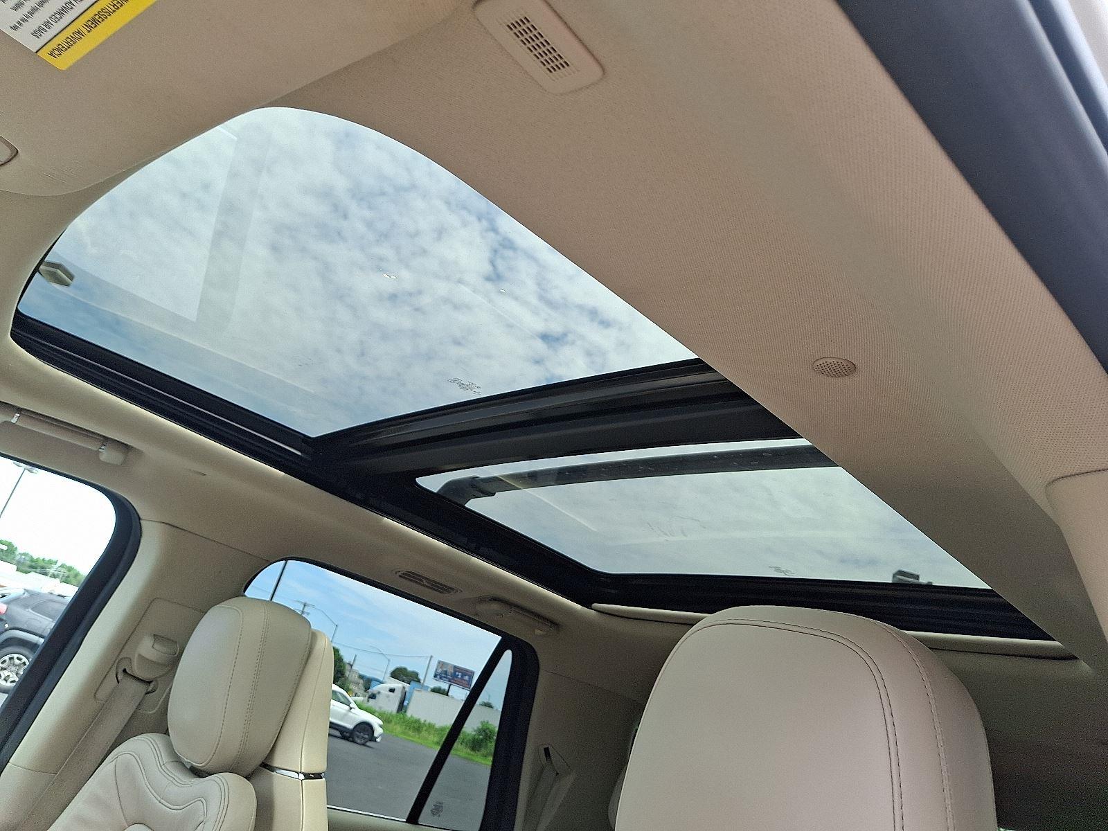2020 Lincoln Navigator L Reserve photo 15
