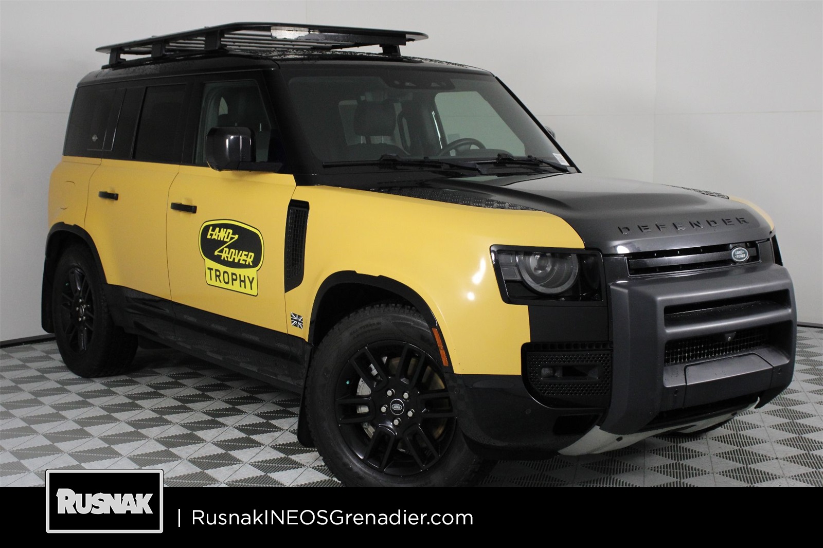 2022 Land Rover Defender X-Dynamic SE