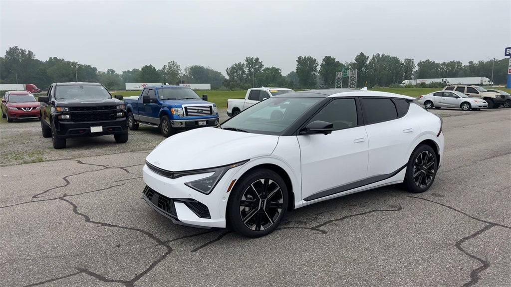 2025 Kia EV6 GT-Line photo 4