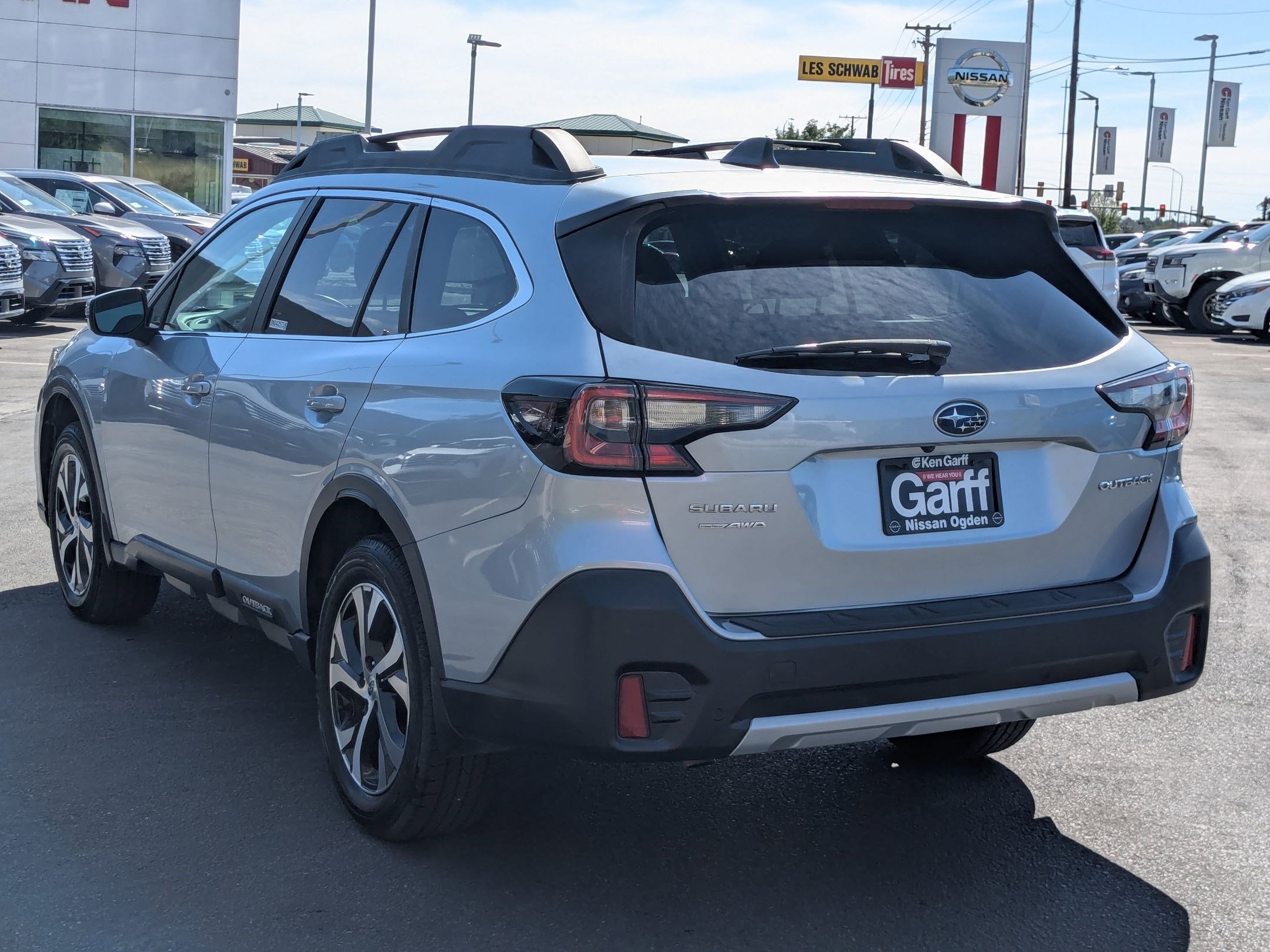 2021 Subaru Outback Limited photo 4