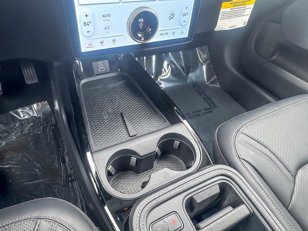 2025 FORD MUSTANG MACH-E - Image 24