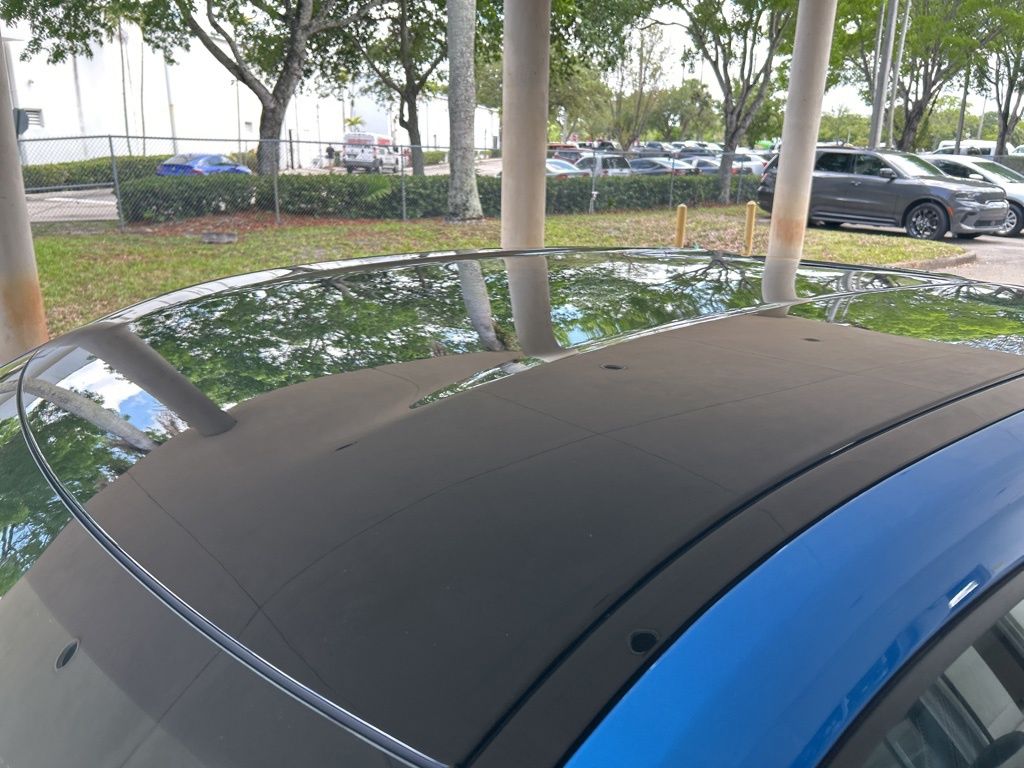 2025 Dodge Charger R/T Scat Pack photo 5