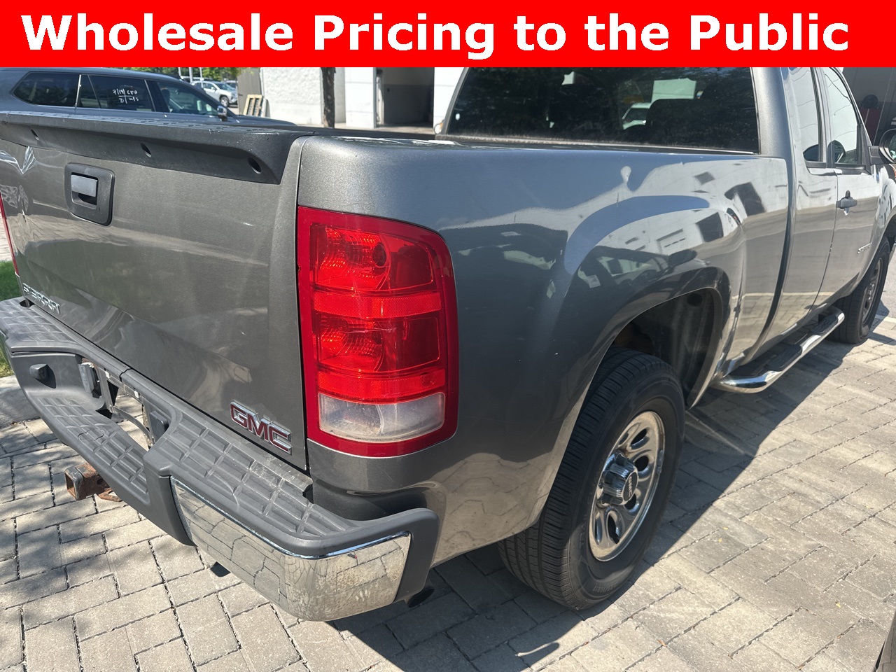 Used 2007 GMC Sierra Classic 1500 Work Truck with VIN 1GTEC19X67Z640822 for sale in Nashville, TN