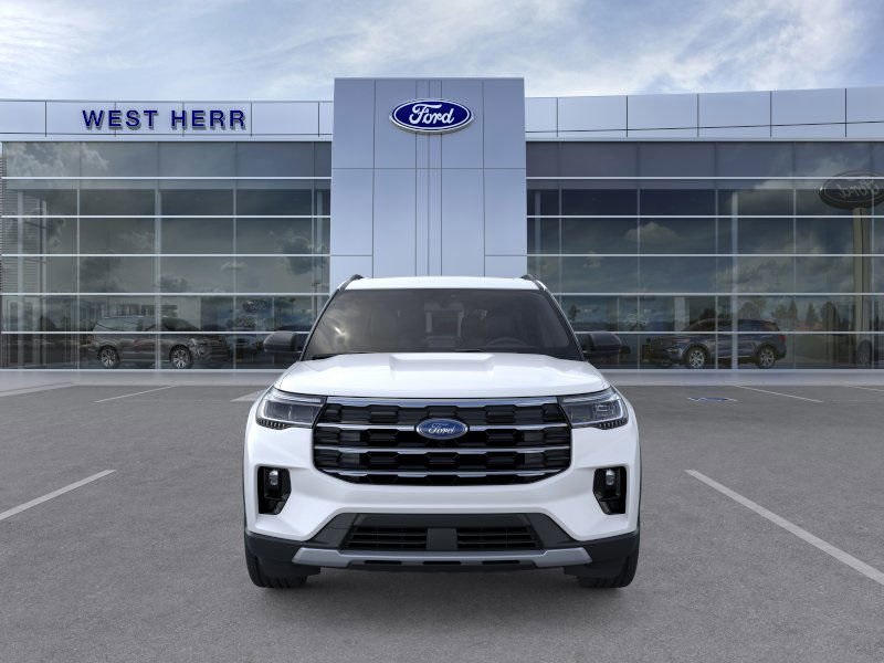 2025 Ford Explorer photo 3