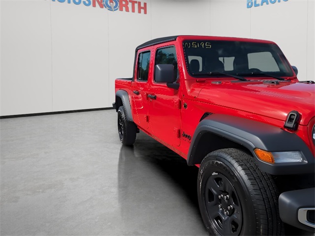 2024 Jeep Gladiator Sport photo 2