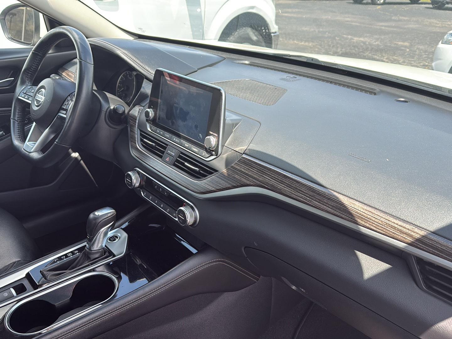 2020 Nissan Altima Platinum photo 8