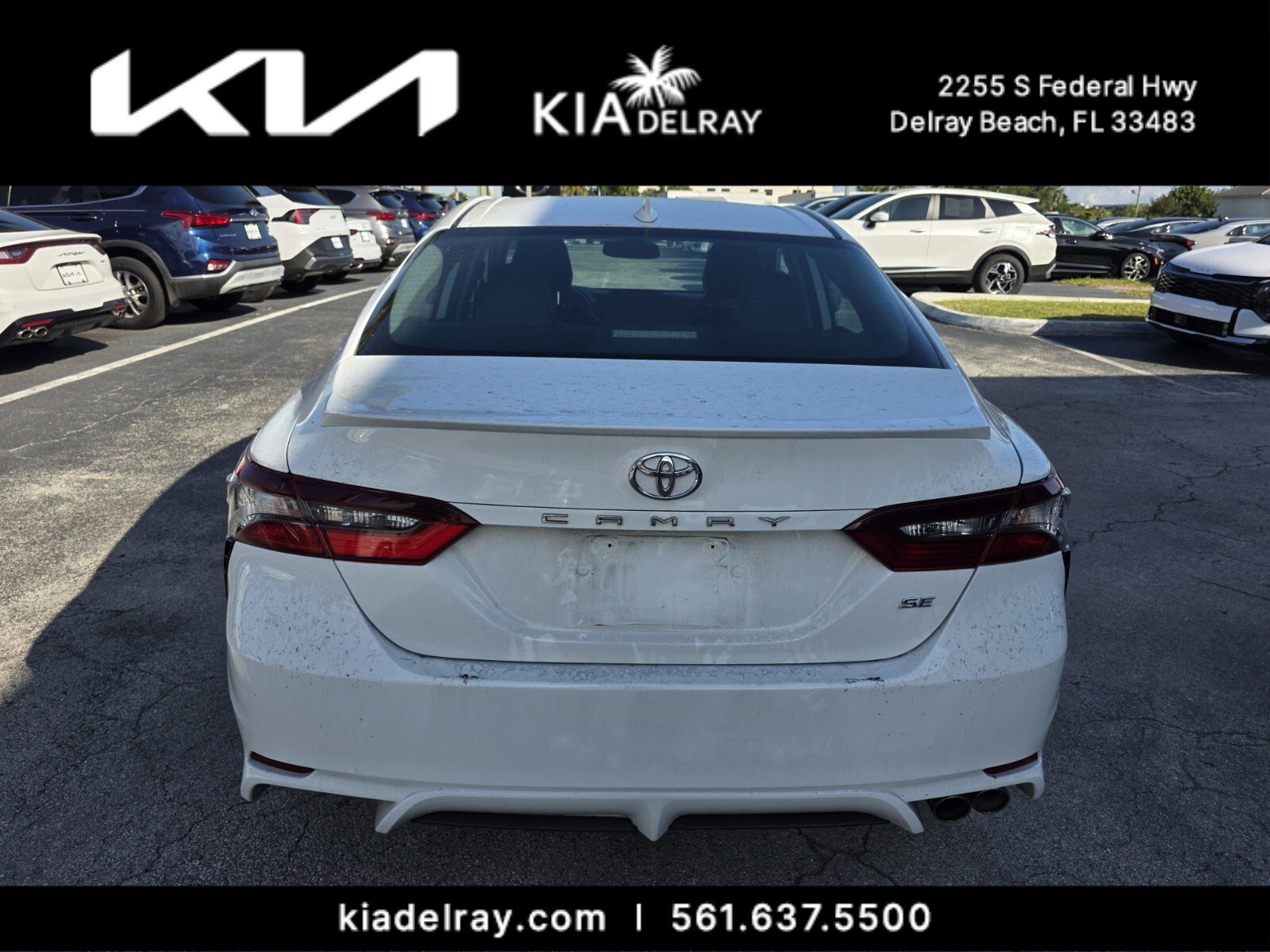 2021 Toyota Camry SE photo 4