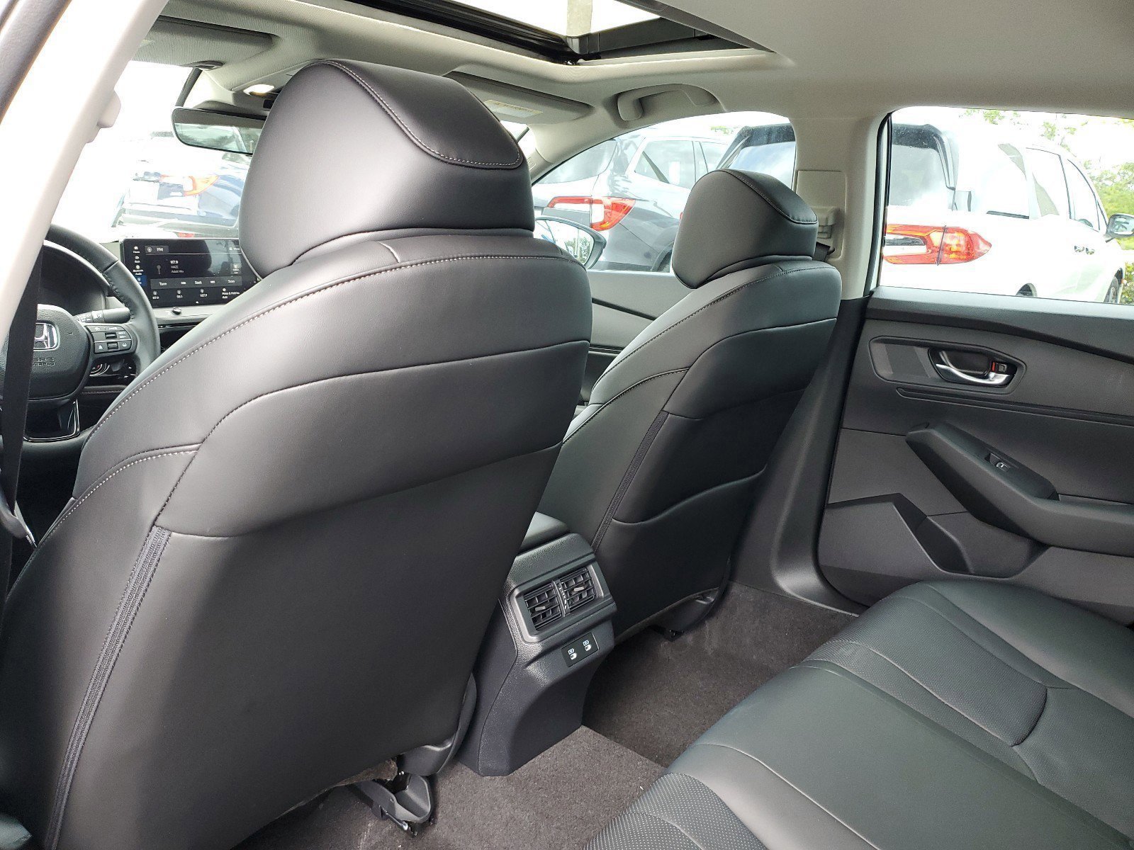 2025 Honda Accord Hybrid EX-L photo 7