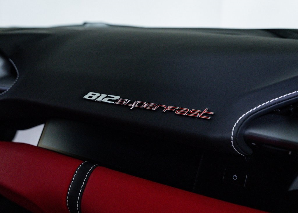 Certified Used 2018 Bianco Avus Ferrari Base image 22